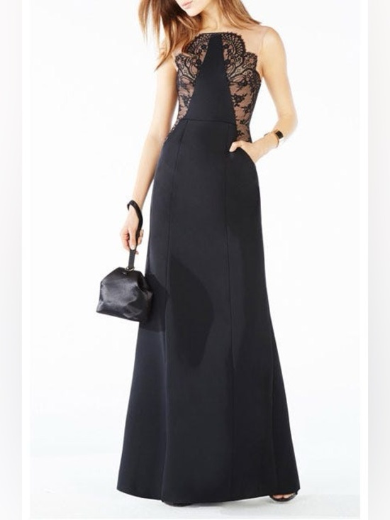 BCBGMaxAzria Dresses & Skirts - BCBGMAXAZRIA Lilyana evening Dress Size 6 Elegant Black Lace-Inset Evening Gown